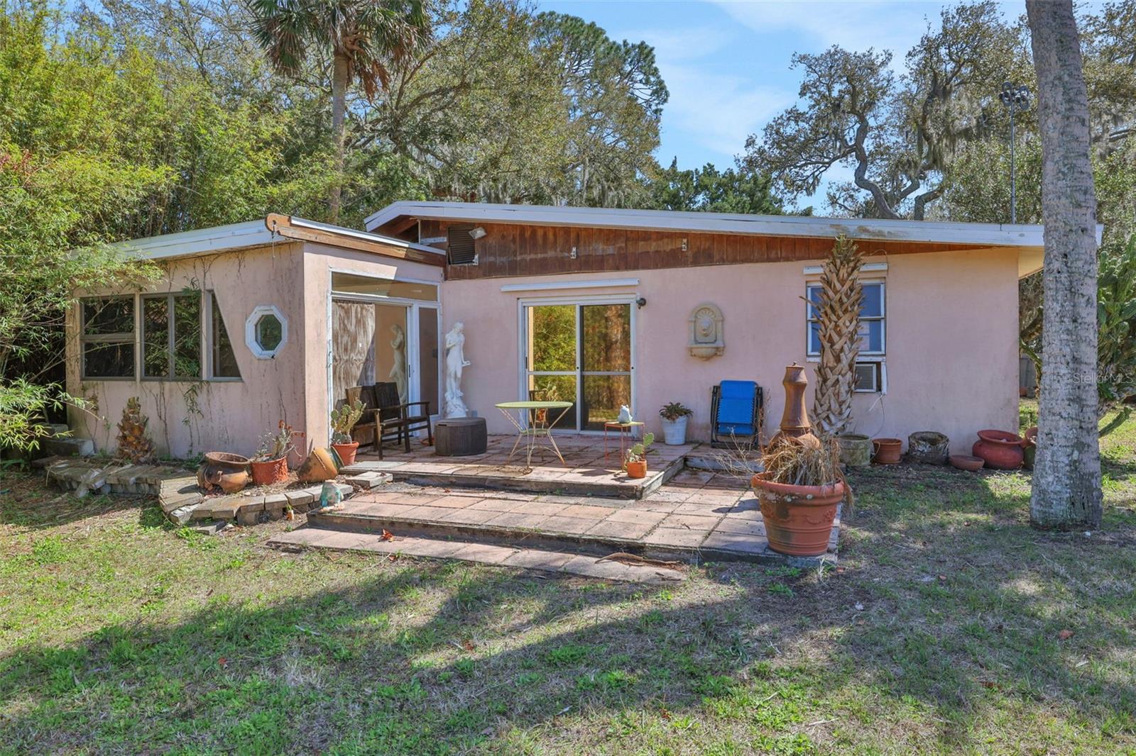 Image 31 of 50 For 410 Acacia Circle