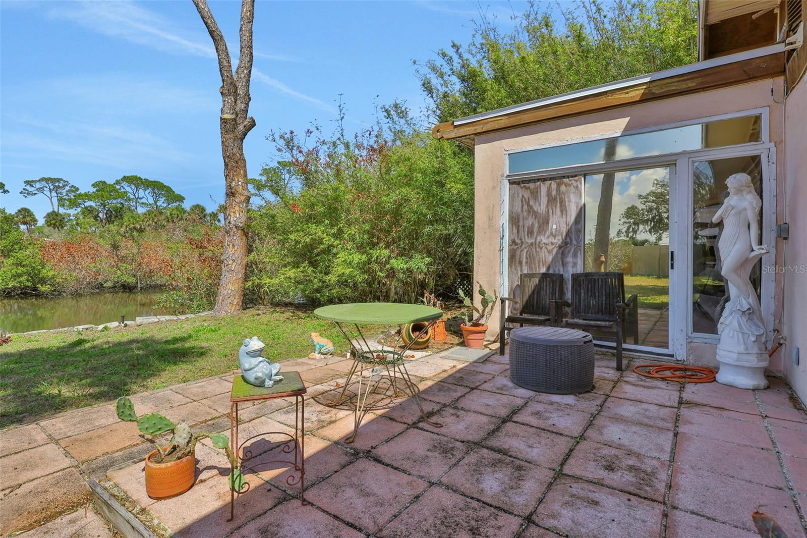 Image 34 of 50 For 410 Acacia Circle