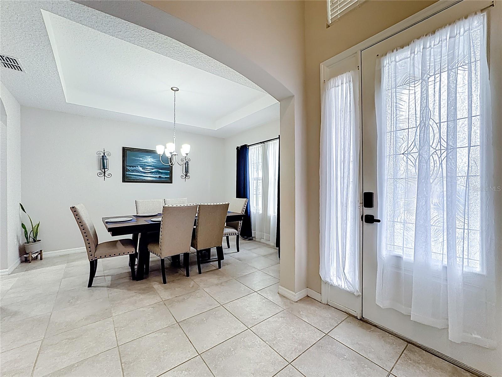 Image 14 of 100 For 539 Timbervale Trail