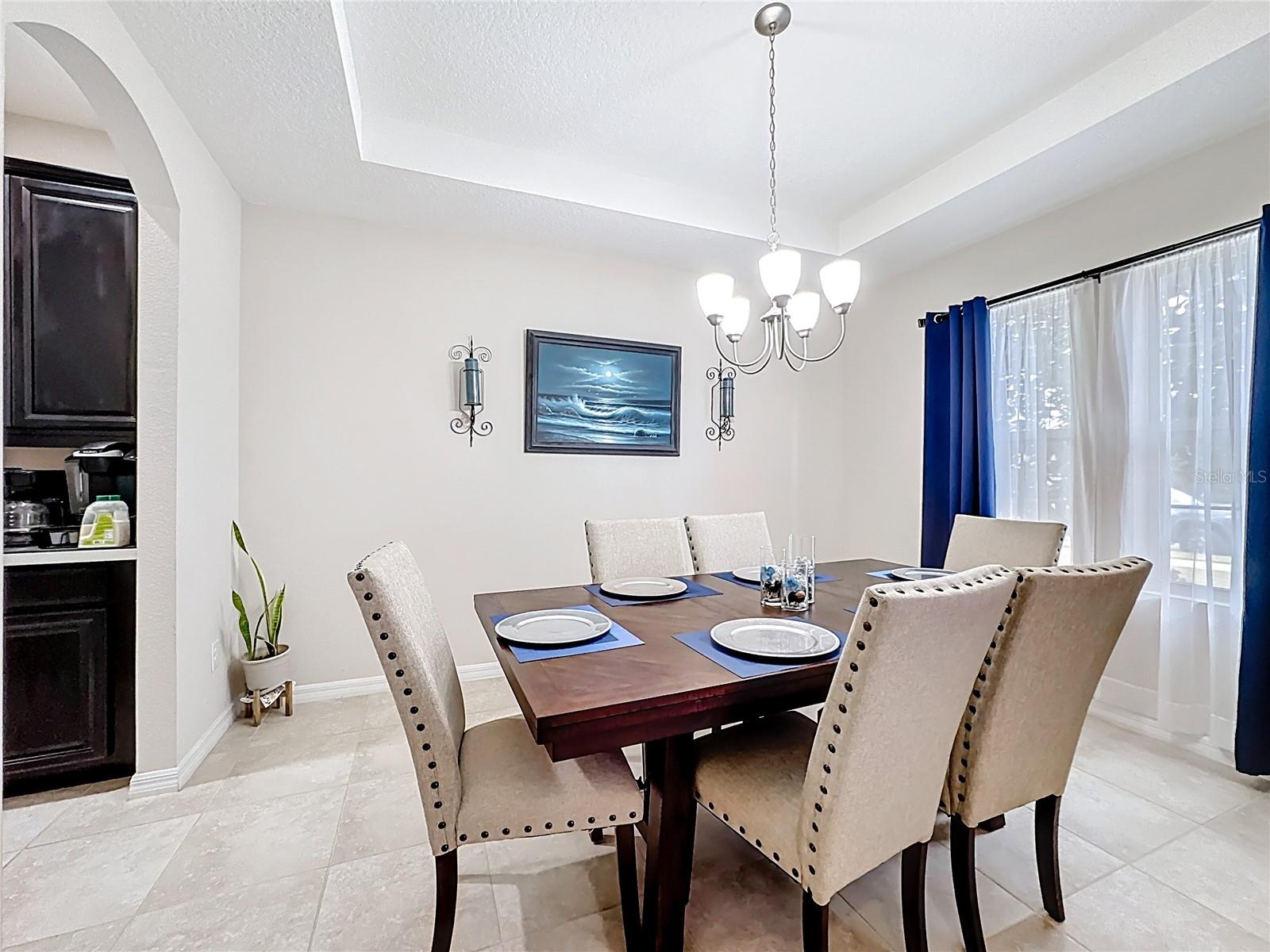 Image 15 of 100 For 539 Timbervale Trail