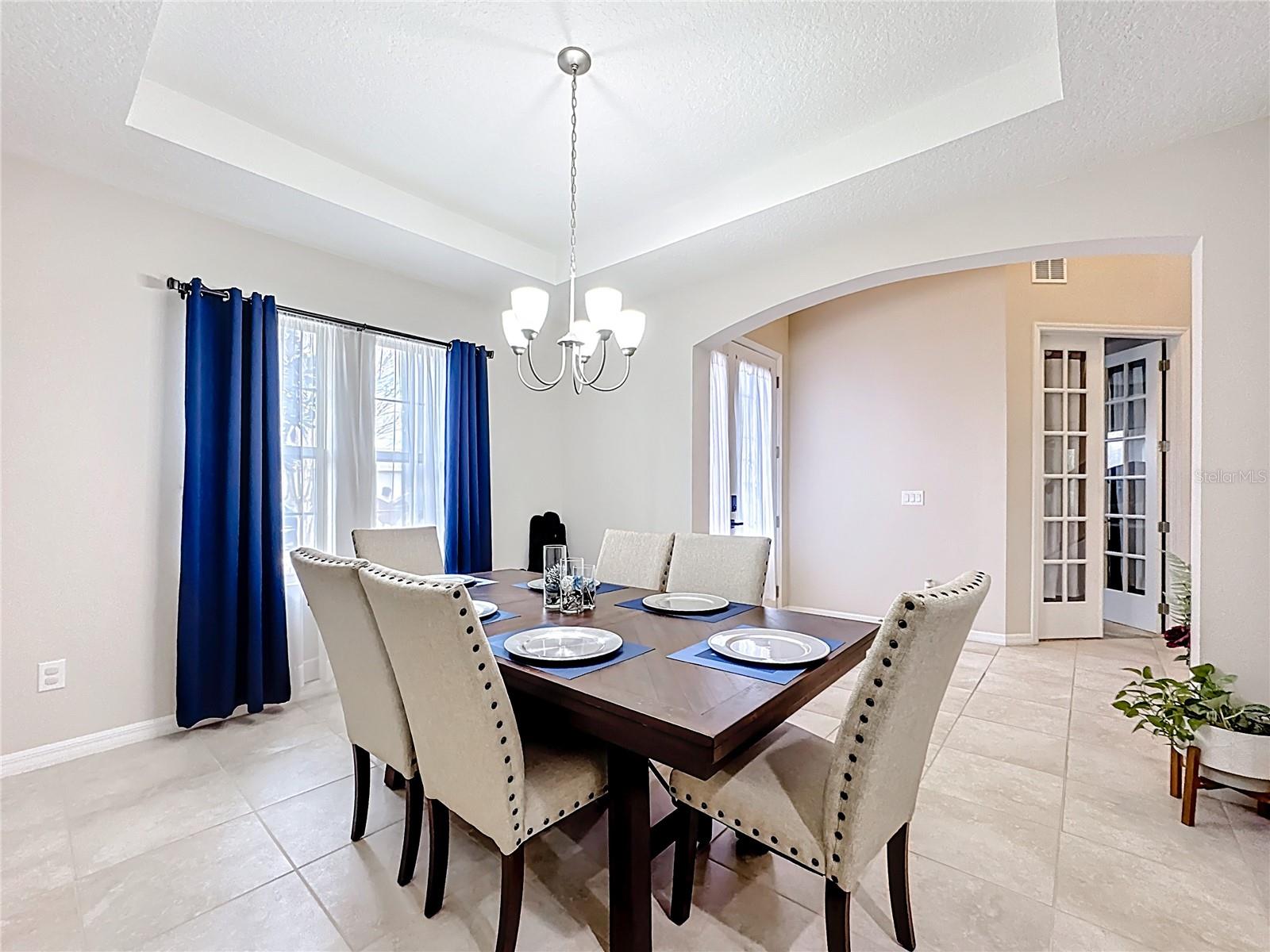 Image 16 of 100 For 539 Timbervale Trail