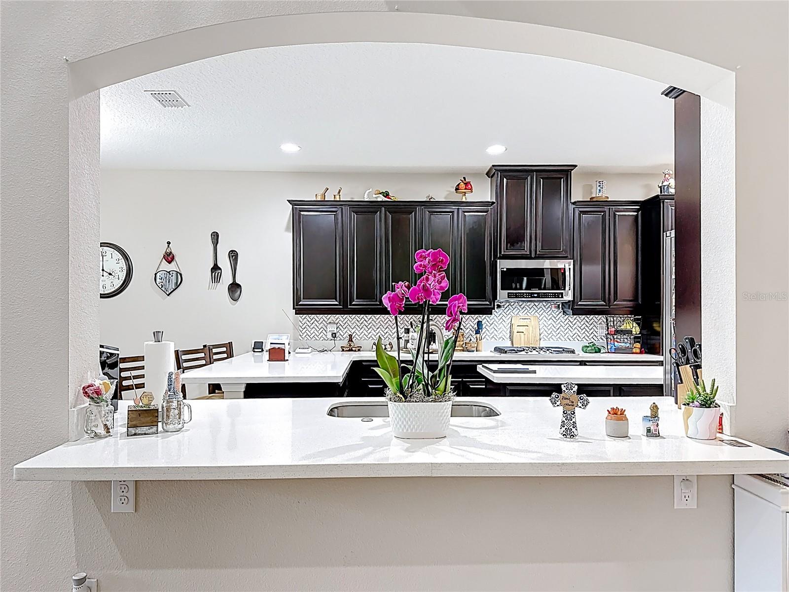 Image 34 of 100 For 539 Timbervale Trail