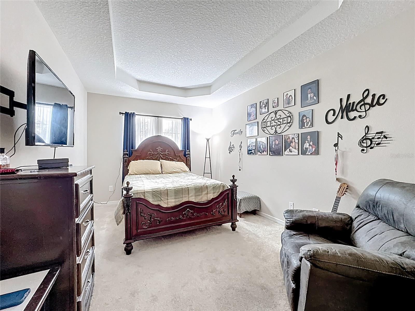 Image 39 of 100 For 539 Timbervale Trail