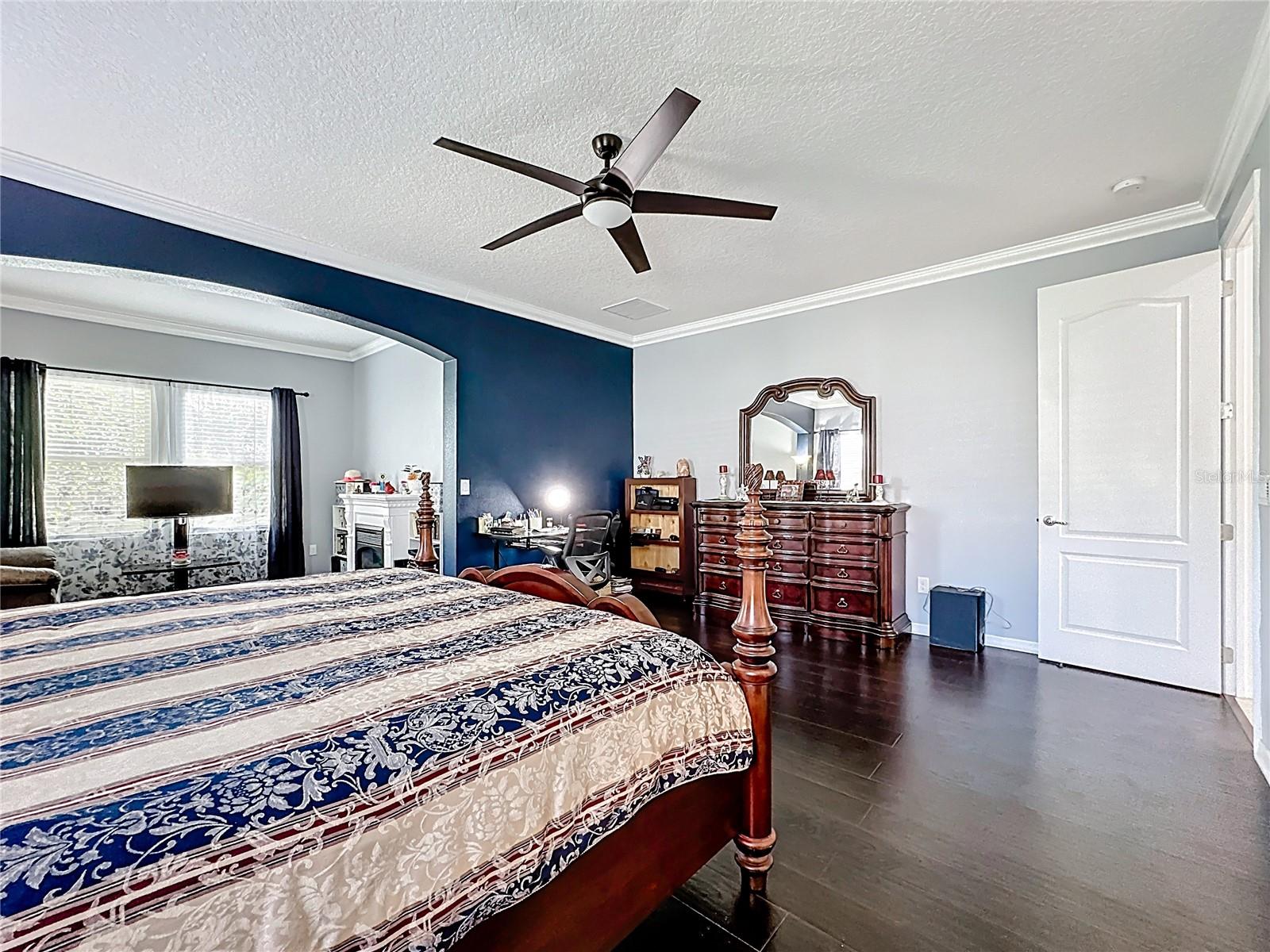 Image 54 of 100 For 539 Timbervale Trail