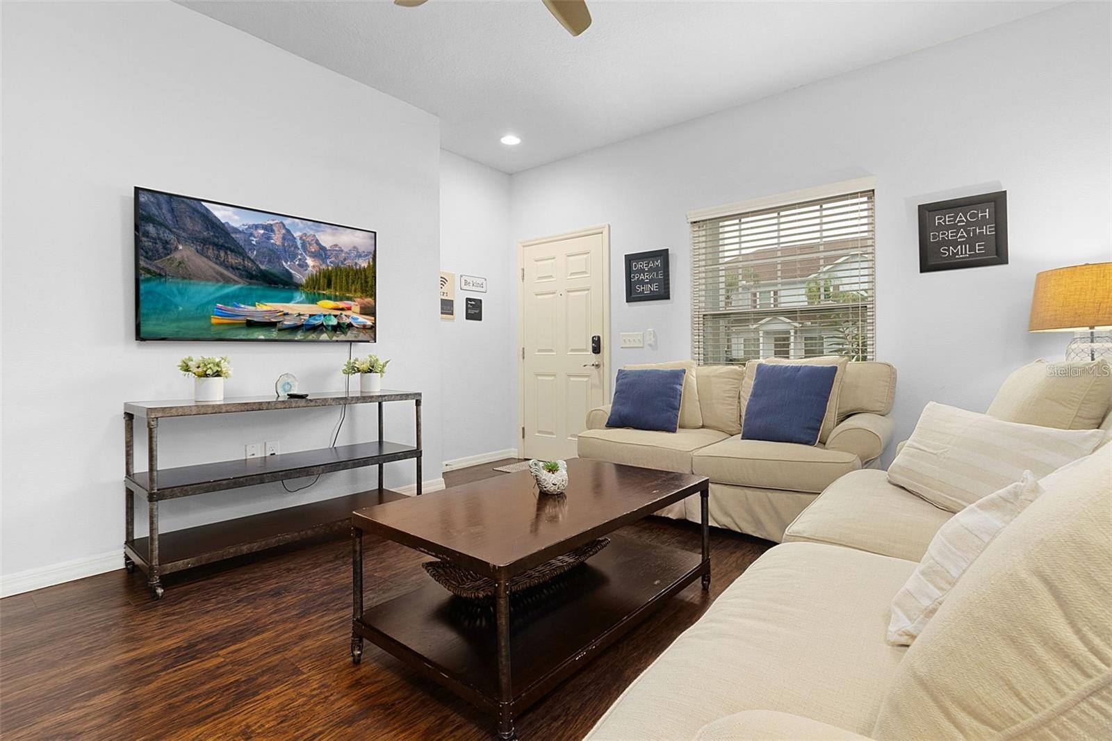 Image 5 of 52 For 3203 Oyster Lane