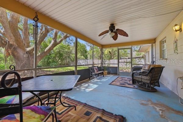 Image 18 of 20 For 2442 Sable Avenue