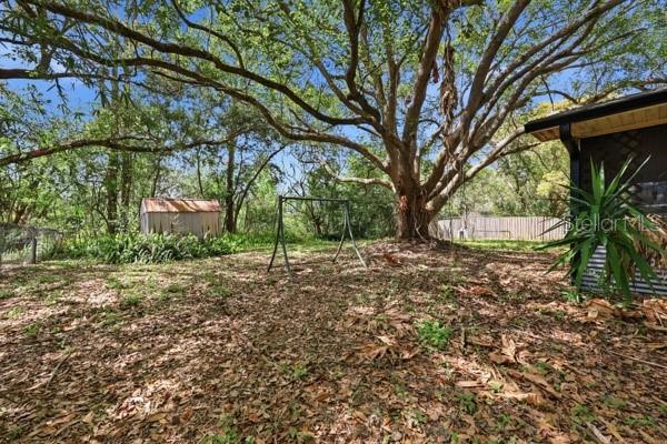 Image 19 of 20 For 2442 Sable Avenue