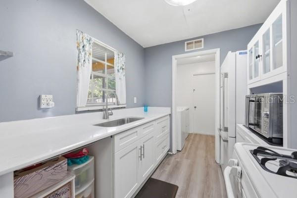 Image 6 of 20 For 2442 Sable Avenue