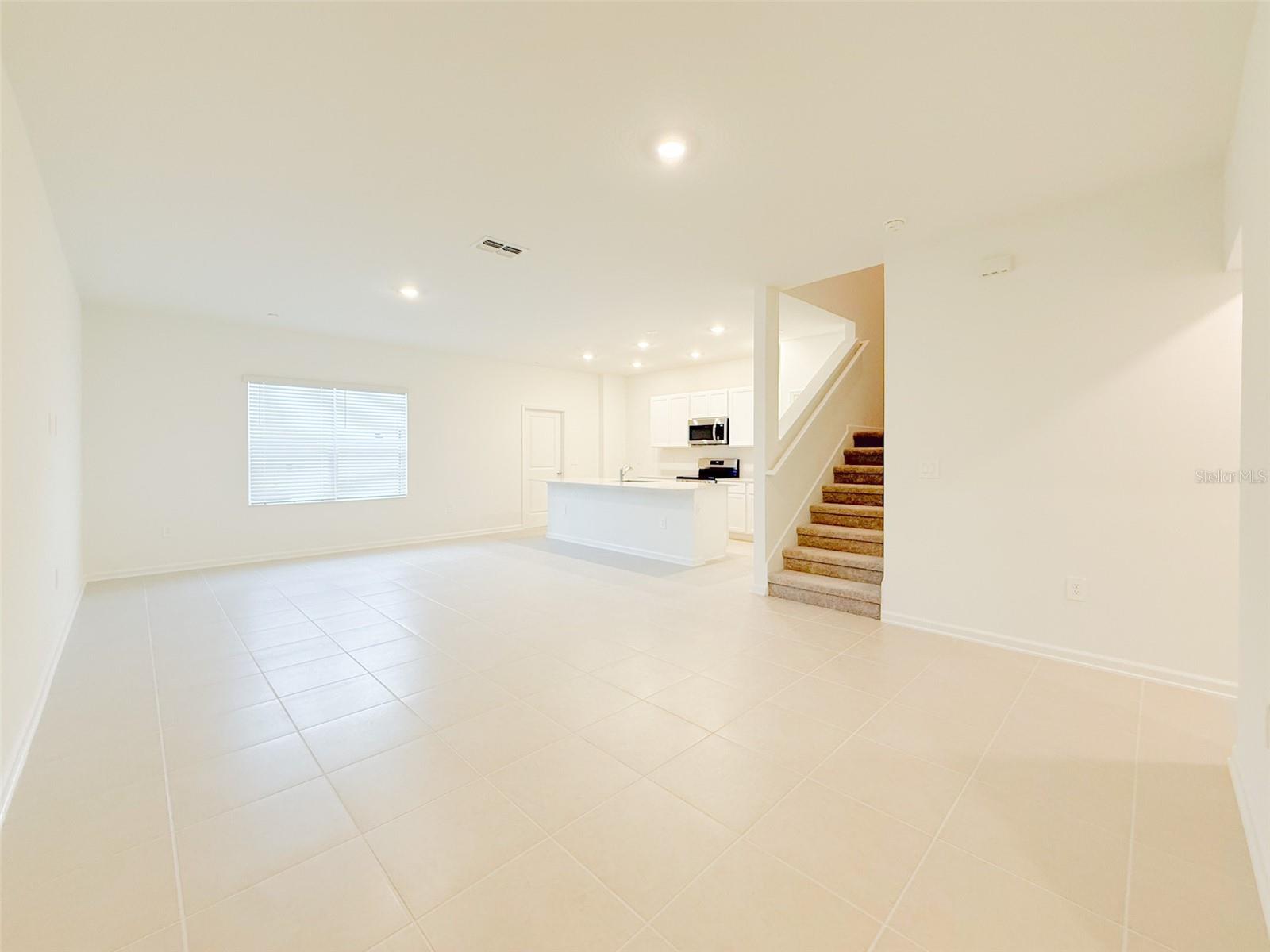 Image 3 of 28 For 1991 Stake Out Way