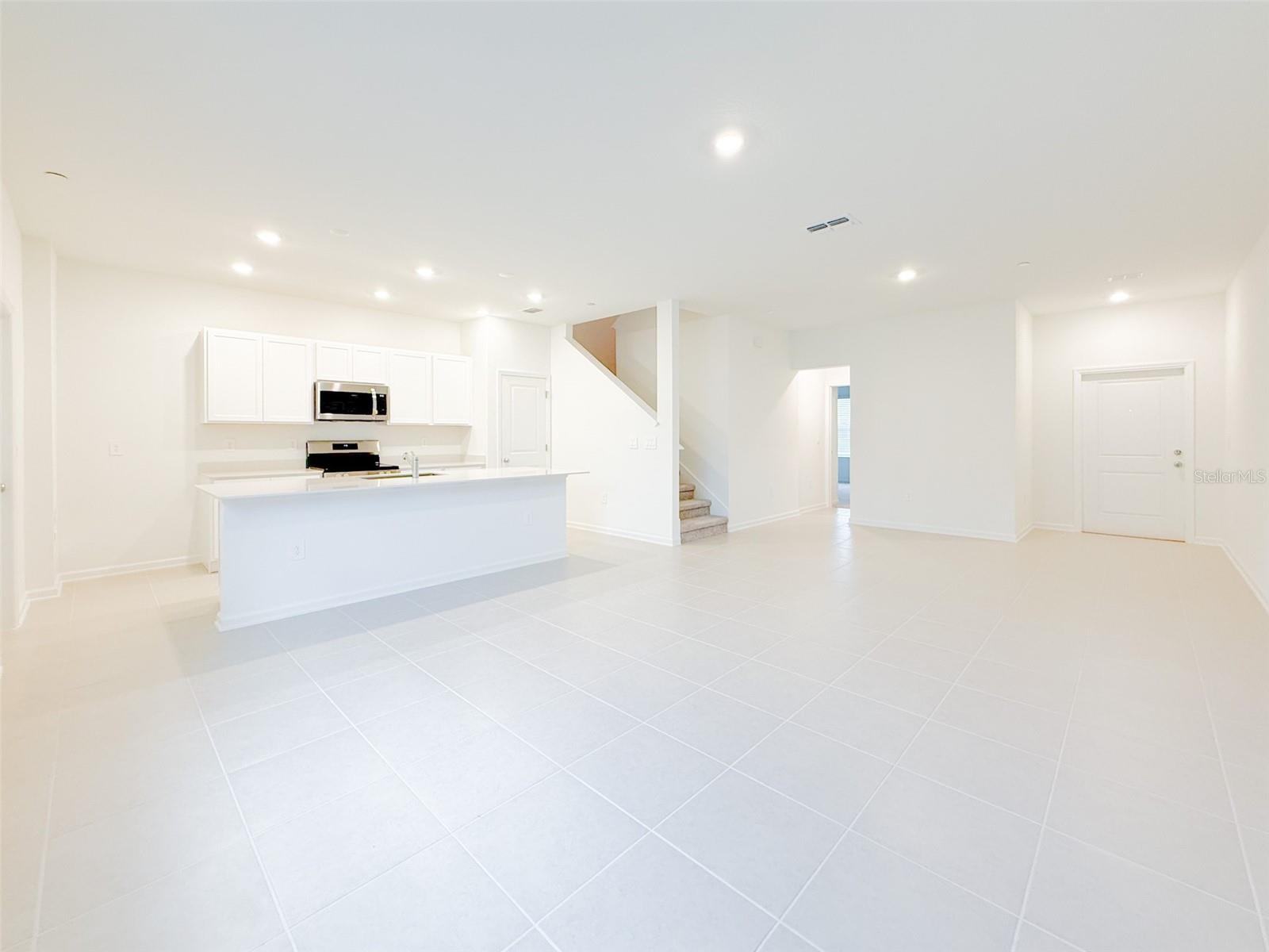 Image 4 of 28 For 1991 Stake Out Way