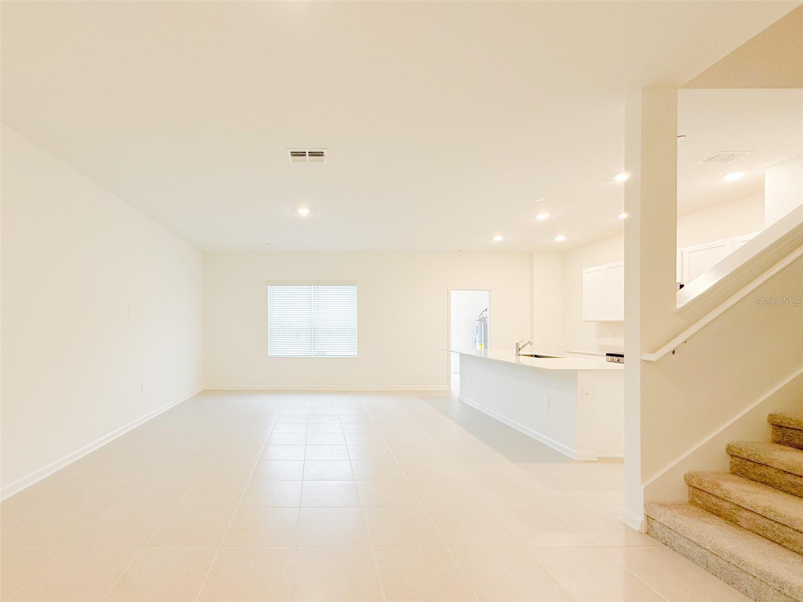 Image 8 of 28 For 1991 Stake Out Way