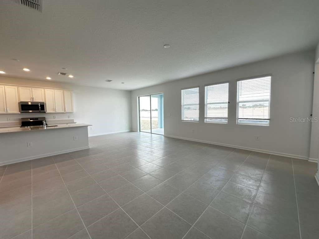 Image 5 of 18 For 2934 Believe In Yourself Court