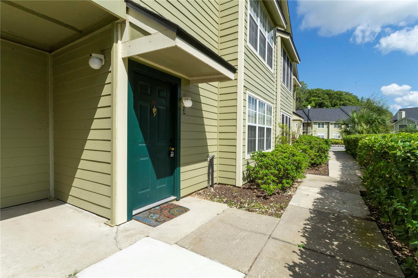 Image 17 of 46 For 3729 Lake Orlando Parkway 3