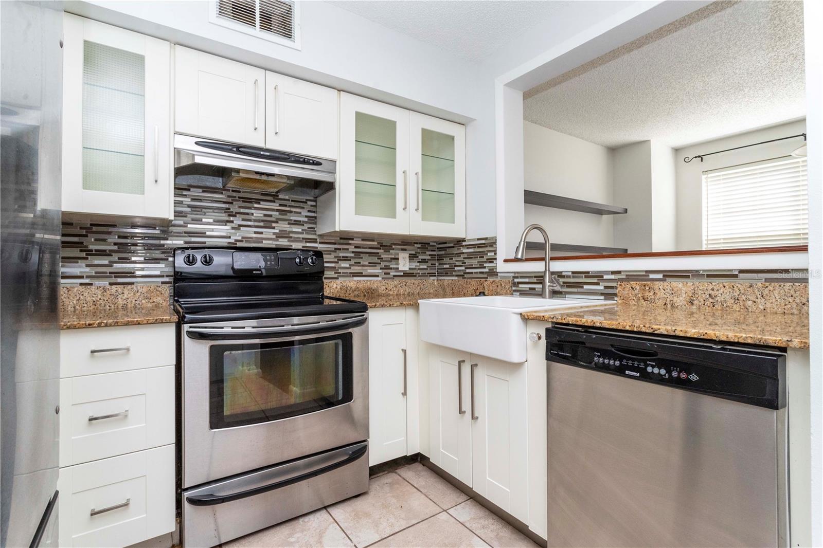 Image 36 of 46 For 3729 Lake Orlando Parkway 3