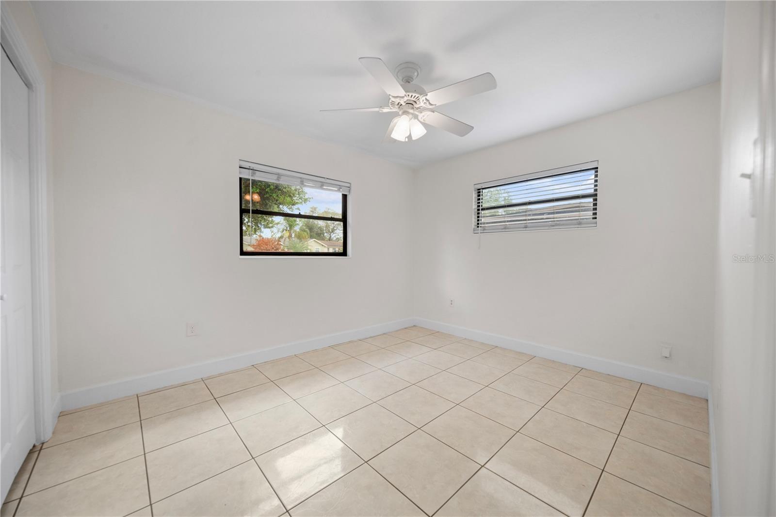 Image 23 of 43 For 1614 Maureen Avenue