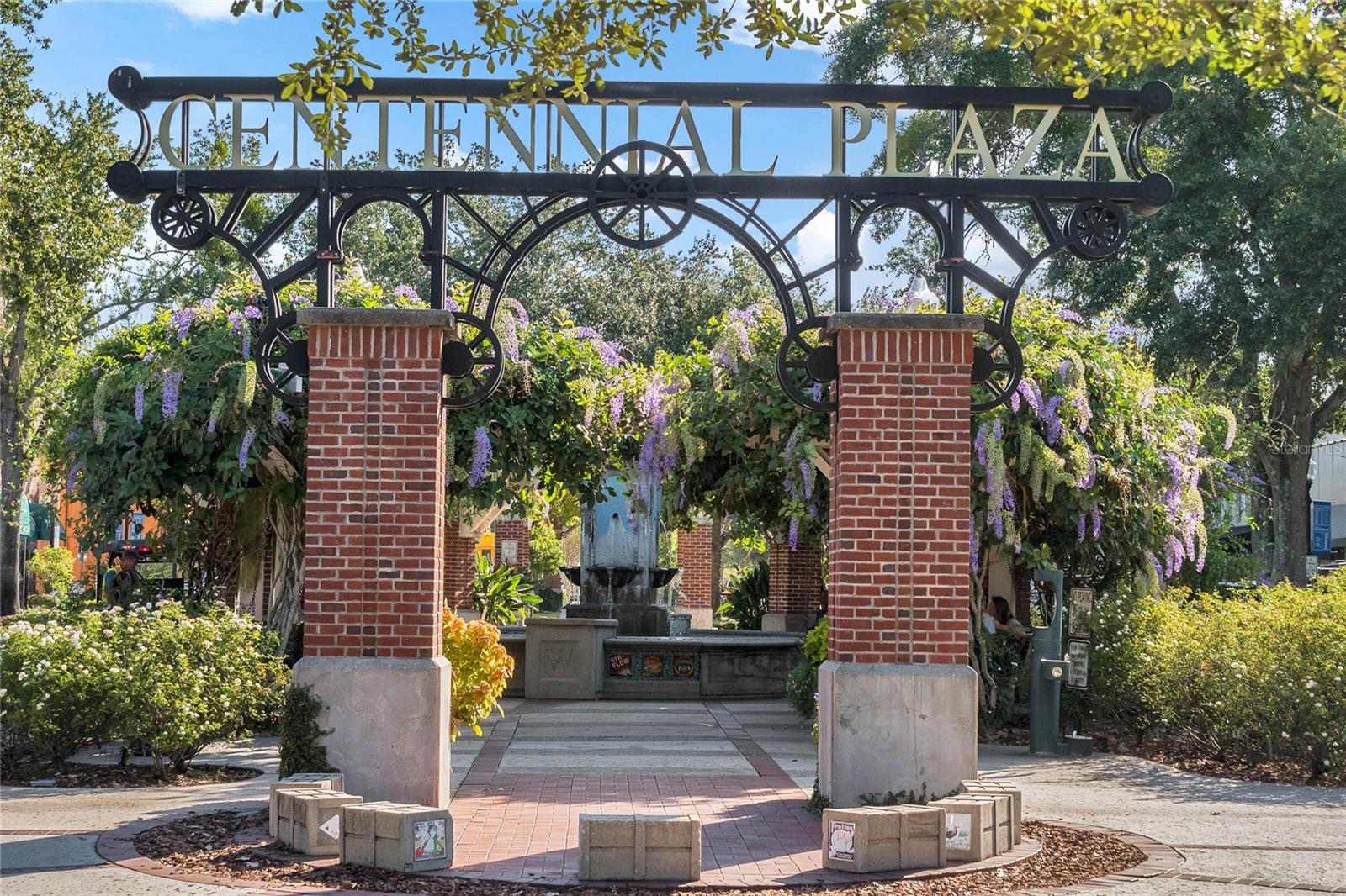 Image 34 of 43 For 1614 Maureen Avenue