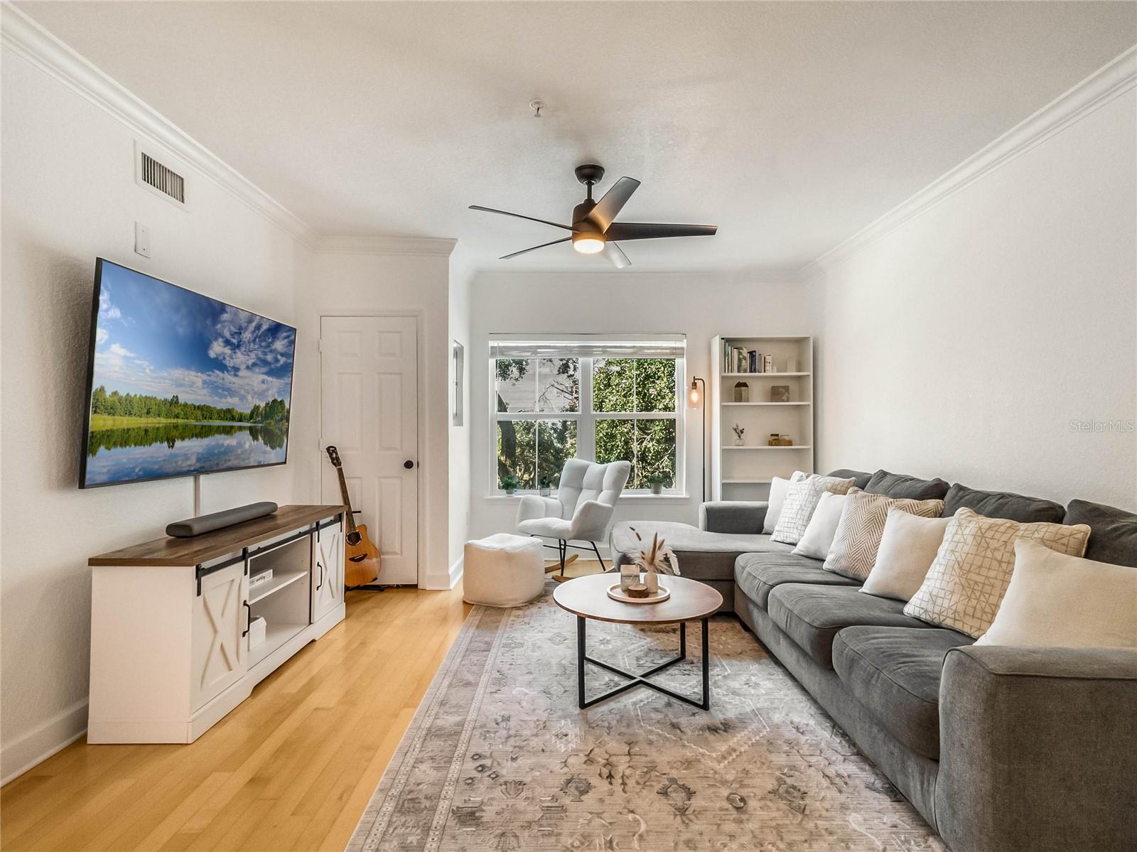 Image 3 of 33 For 202 South Street 3051