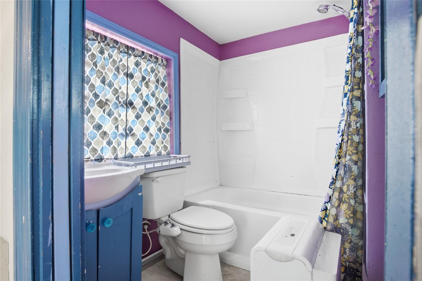 Image 31 of 31 For 610 Ellendale Drive