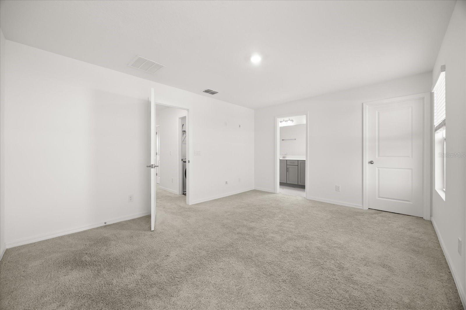 Image 19 of 27 For 6403 Cyrils Drive