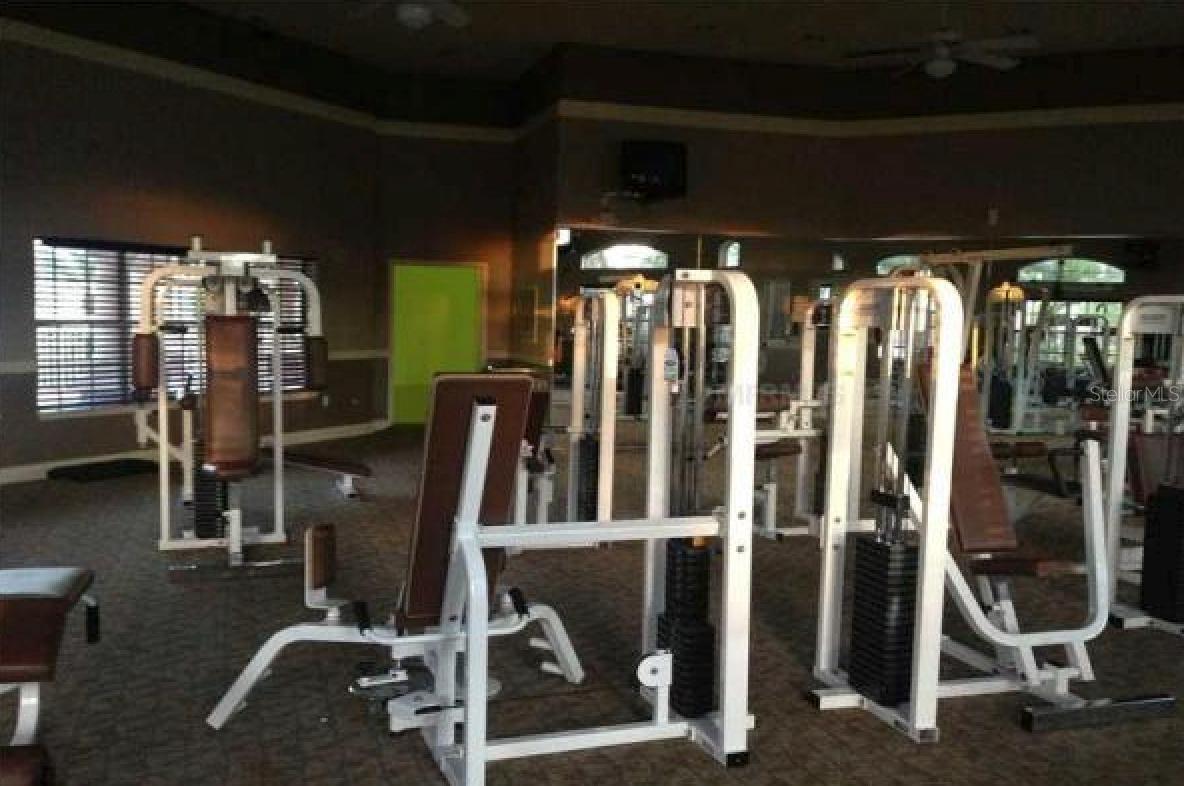 Image 13 of 18 For 14049 Fairway Island Drive 113