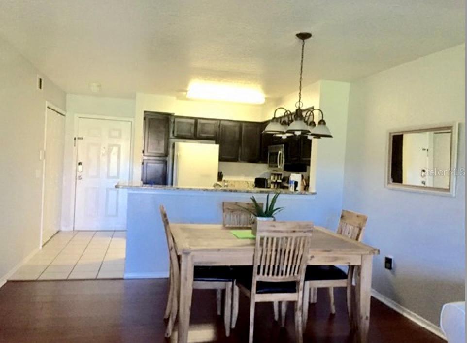 Image 4 of 18 For 14049 Fairway Island Drive 113