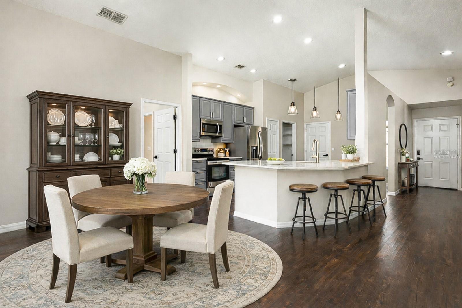 Image 7 of 37 For 14909 Yorkshire Run Drive