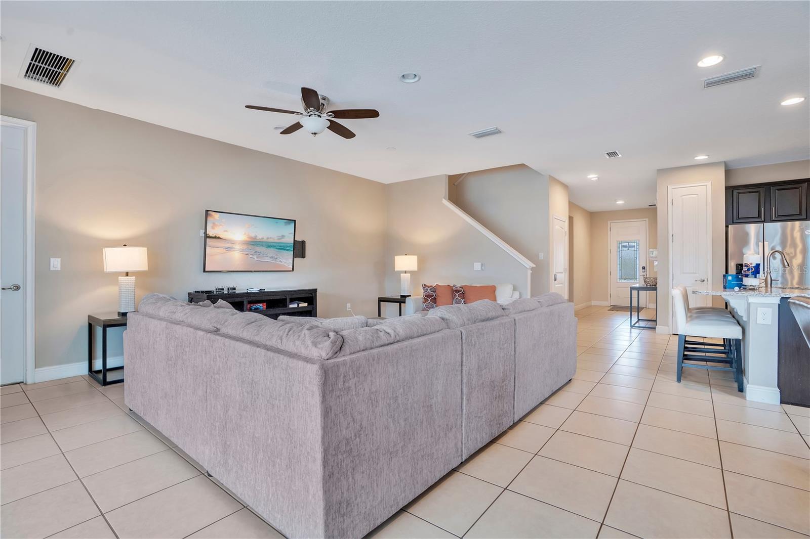 Image 12 of 70 For 210 Burma Street