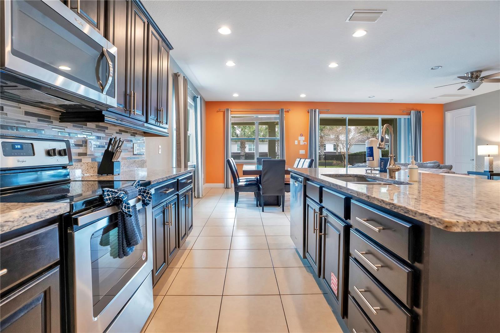 Image 16 of 70 For 210 Burma Street