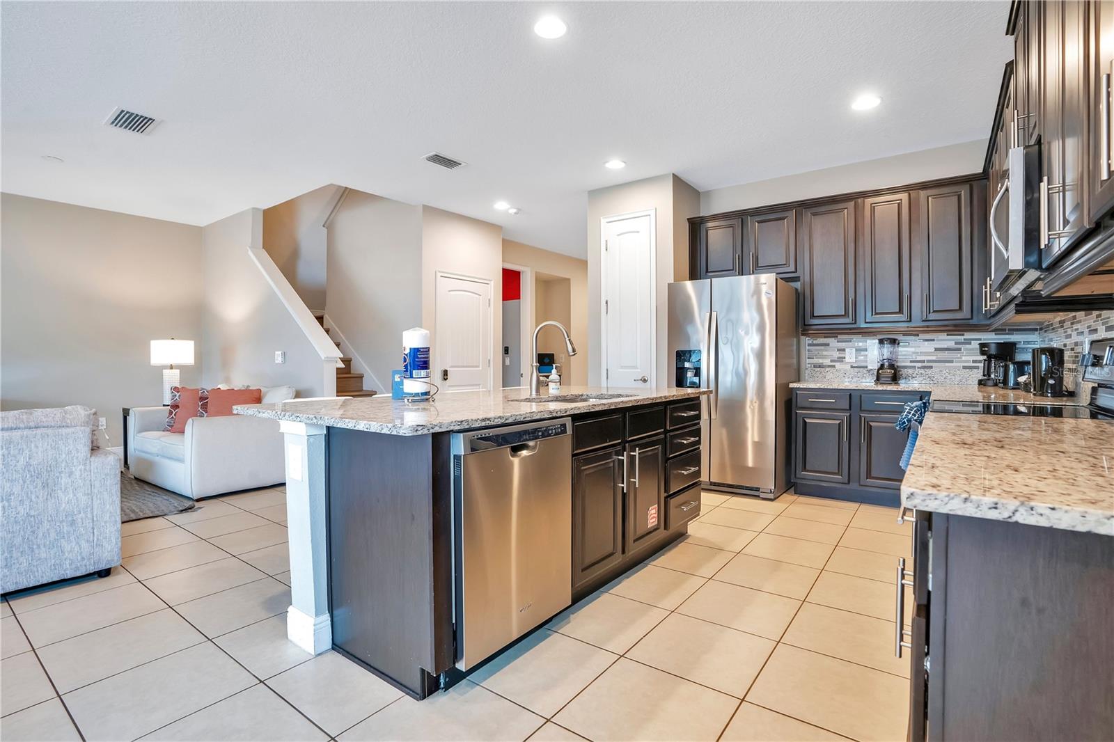 Image 22 of 70 For 210 Burma Street