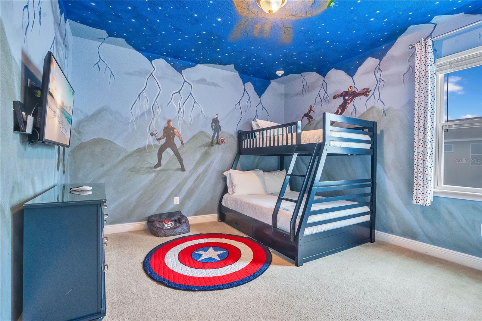 Image 32 of 70 For 210 Burma Street