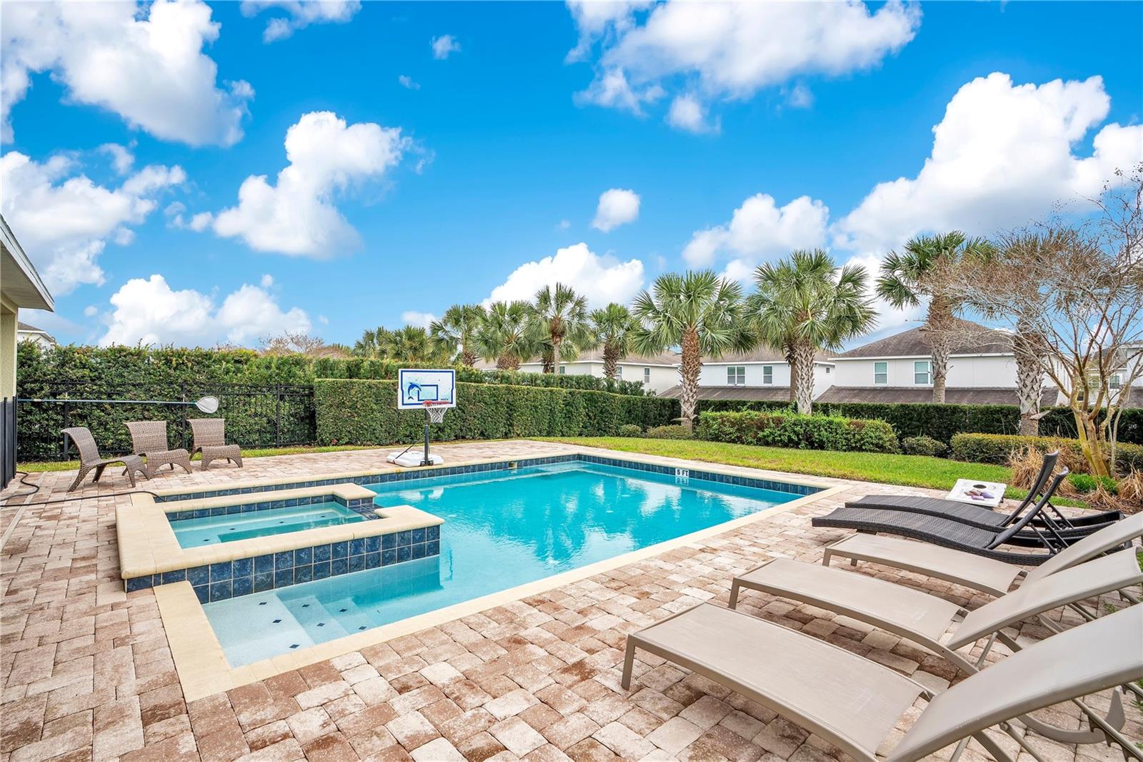 Image 64 of 70 For 210 Burma Street