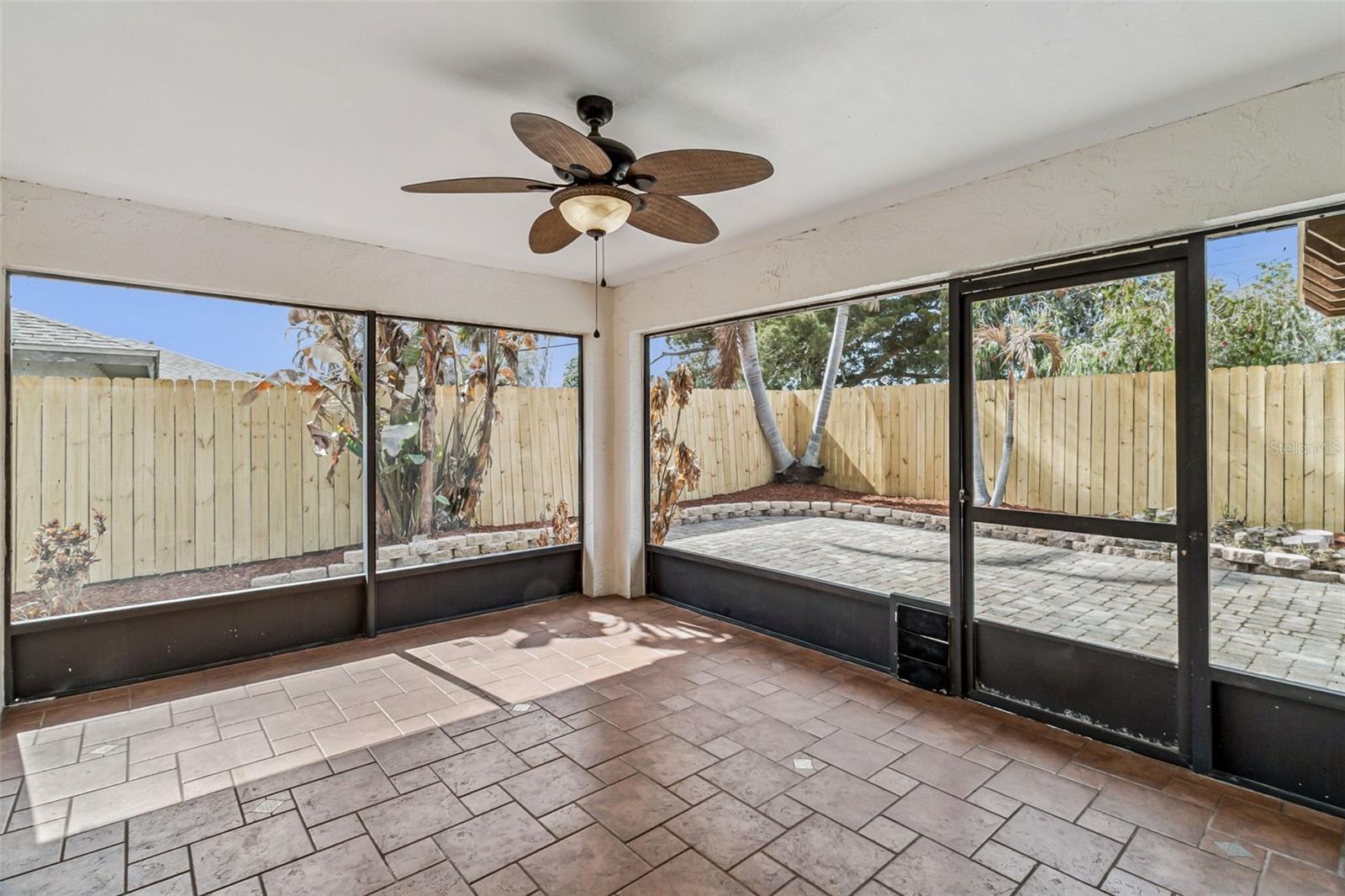 Listing photo id 26 for 870 Croton Road