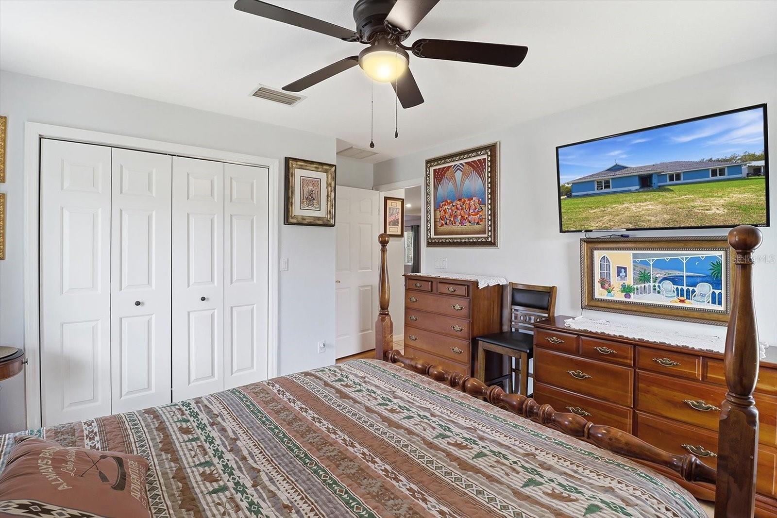 Image 18 of 46 For 12524 109th Place