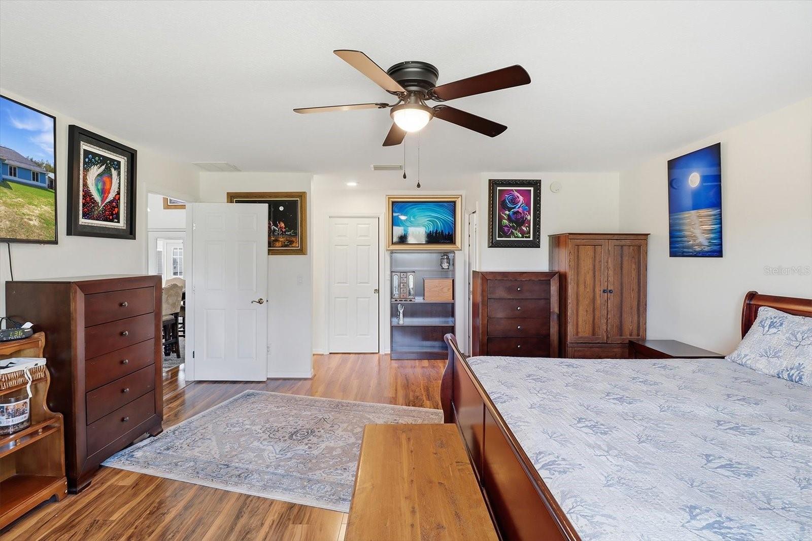 Image 21 of 46 For 12524 109th Place