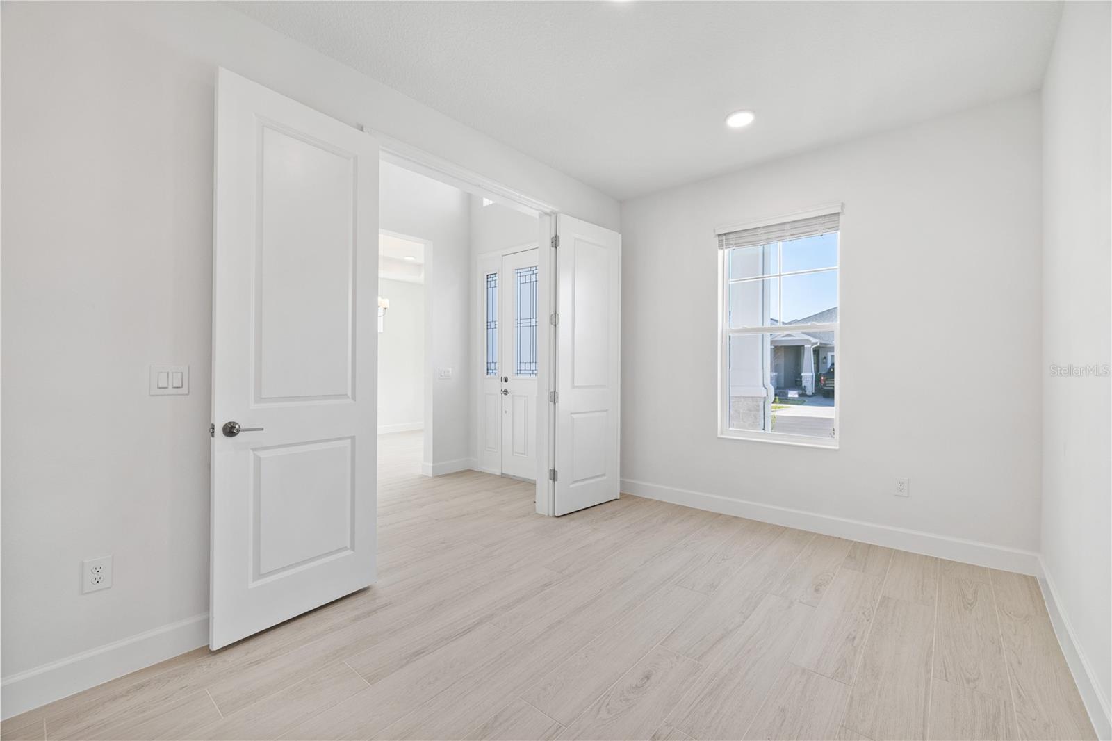 Image 10 of 77 For 16788 Muskgrass Drive