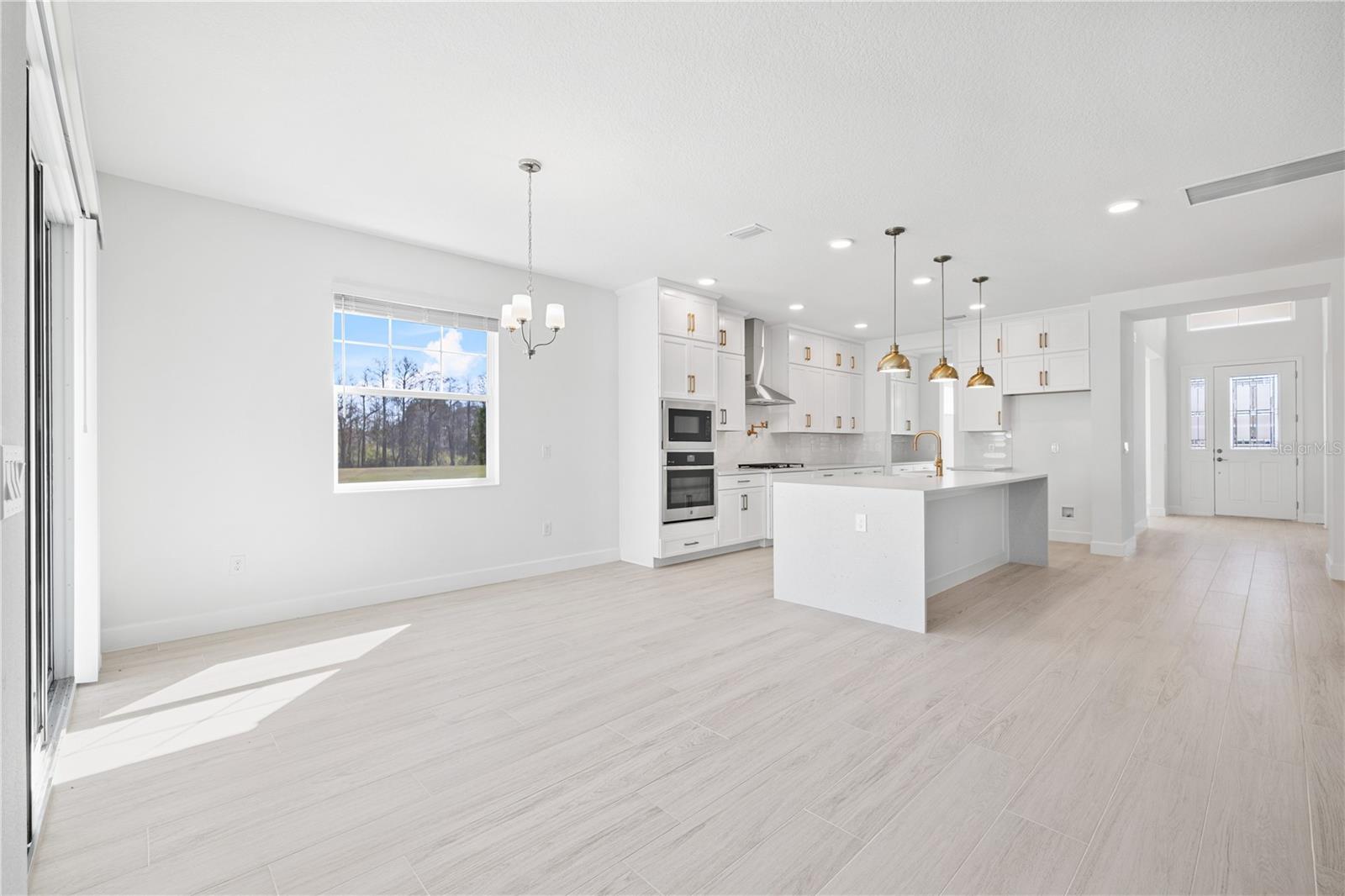 Image 12 of 77 For 16788 Muskgrass Drive