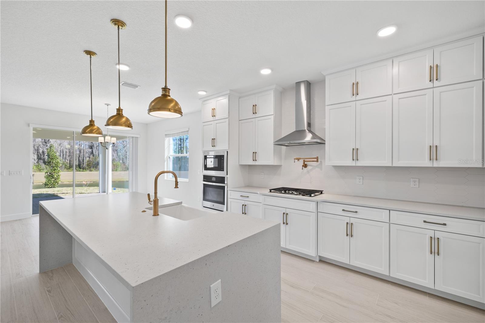 Image 19 of 77 For 16788 Muskgrass Drive