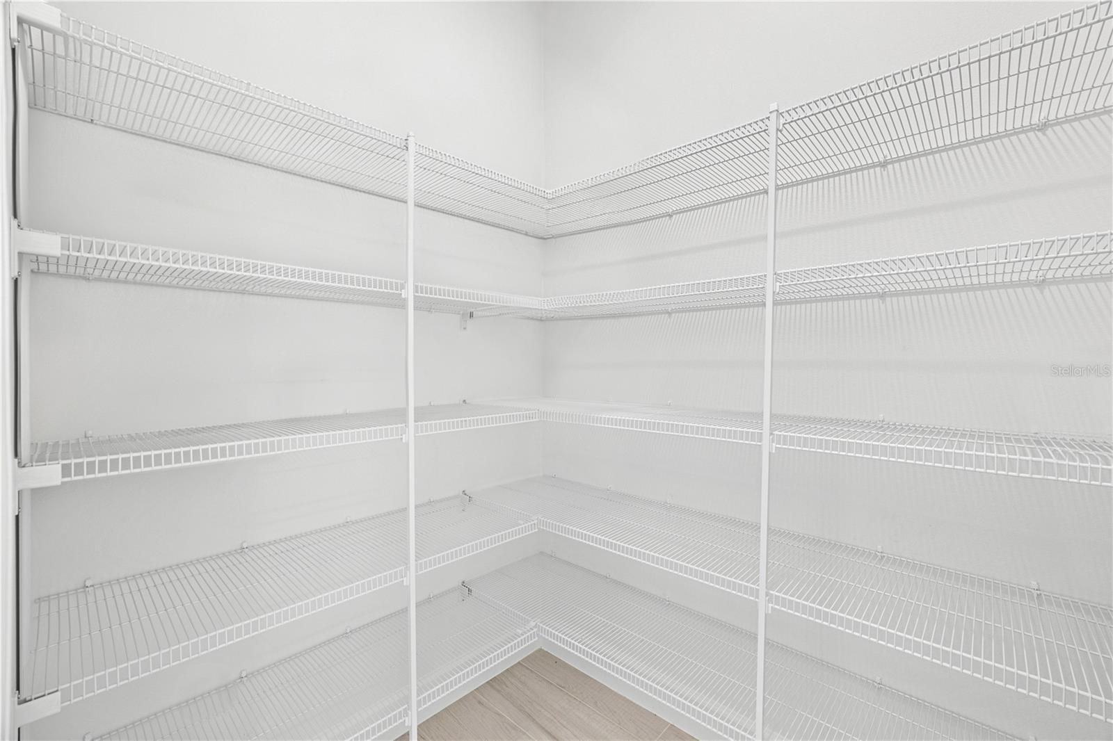 Image 21 of 77 For 16788 Muskgrass Drive