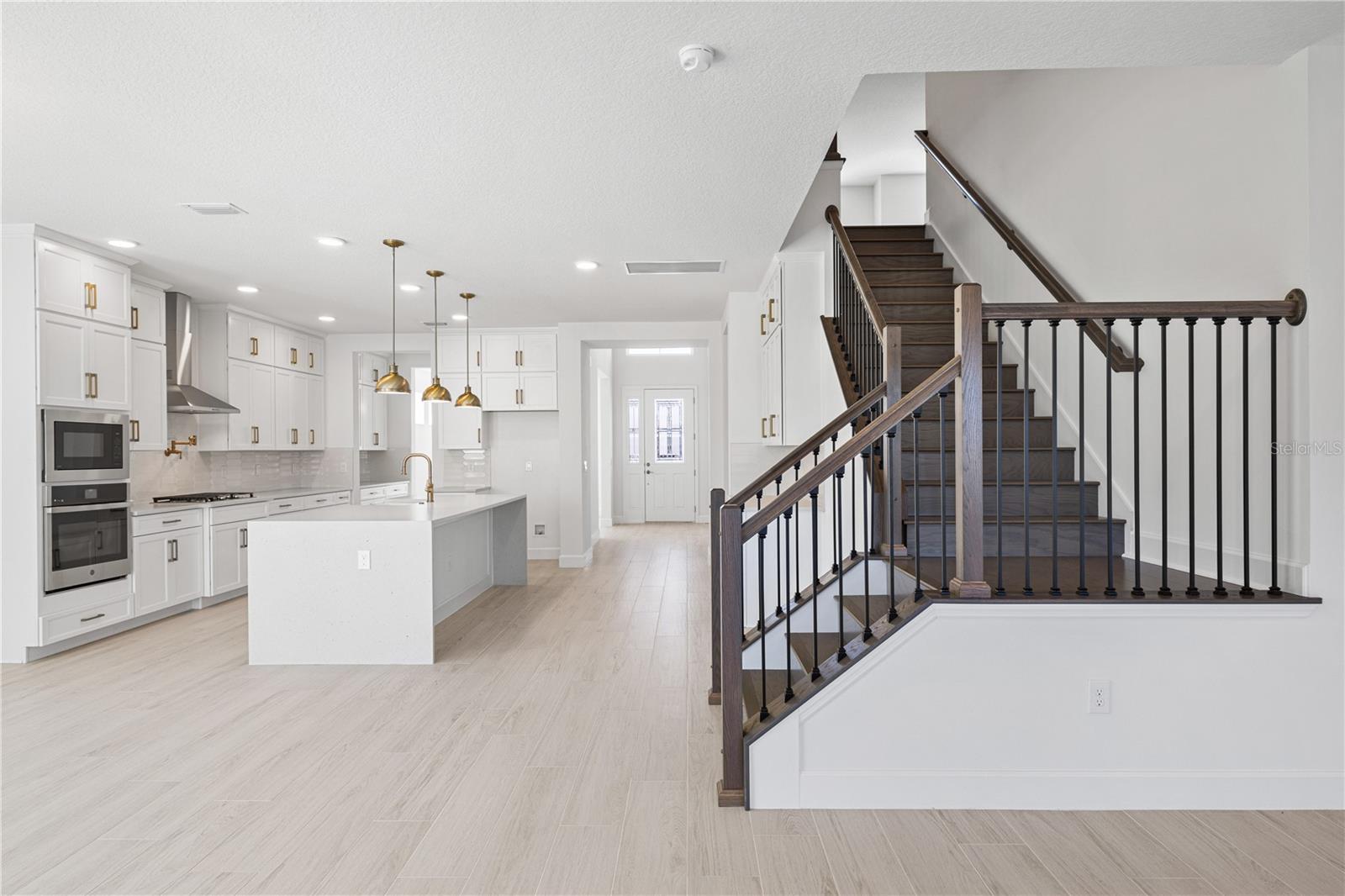 Image 22 of 77 For 16788 Muskgrass Drive