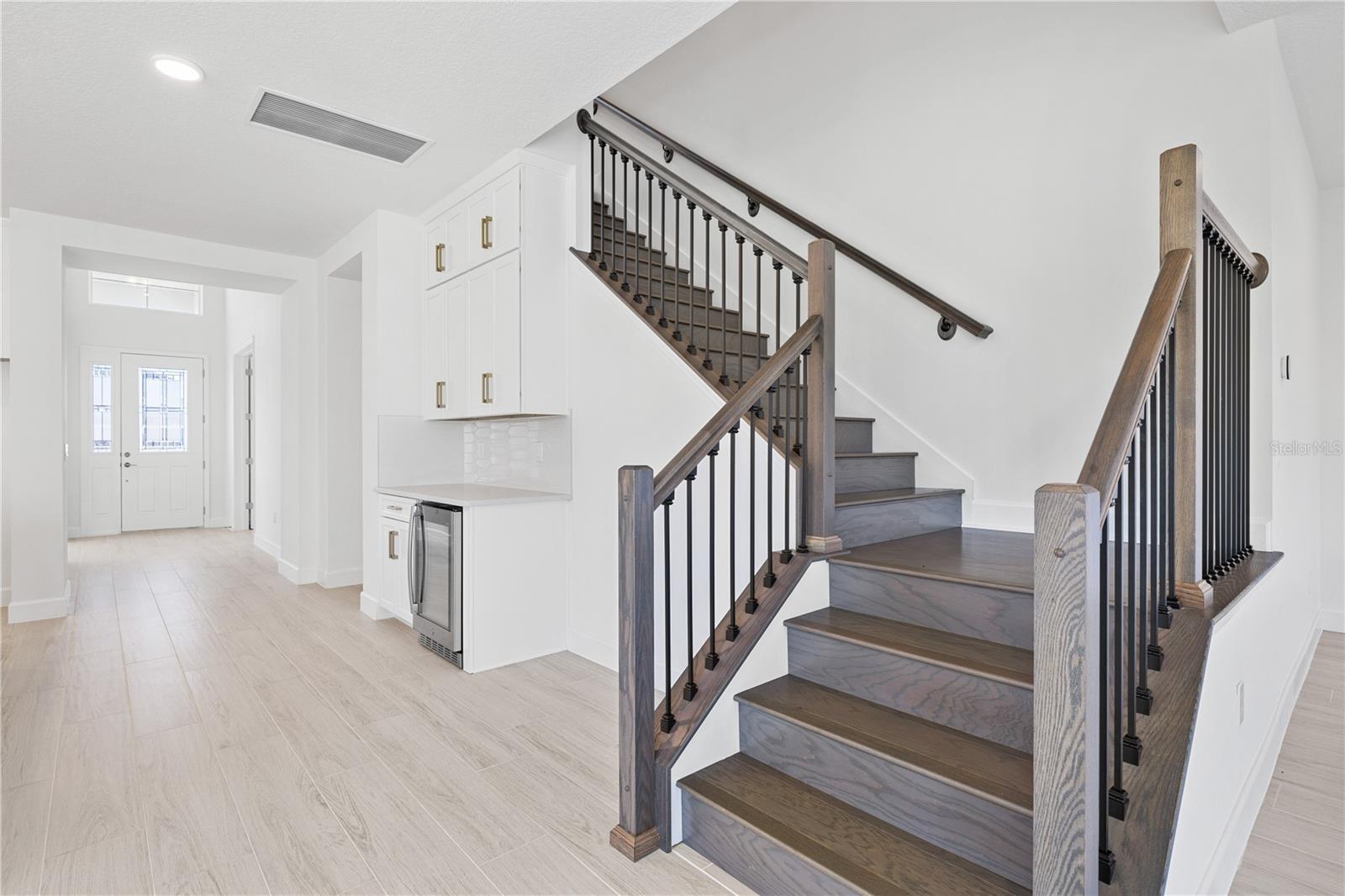 Image 23 of 77 For 16788 Muskgrass Drive