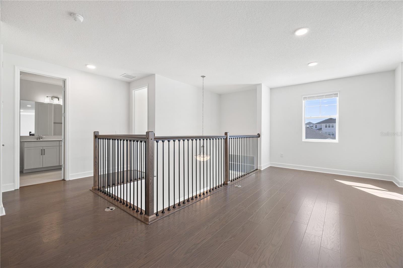 Image 44 of 77 For 16788 Muskgrass Drive