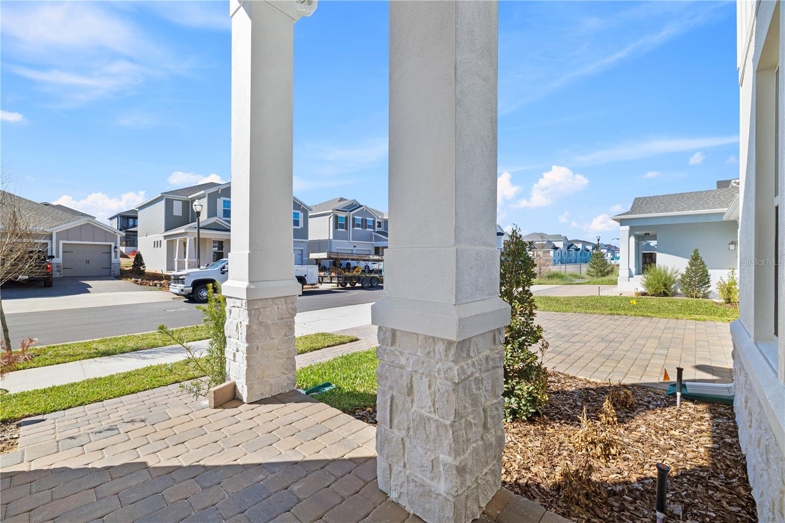 Image 5 of 77 For 16788 Muskgrass Drive