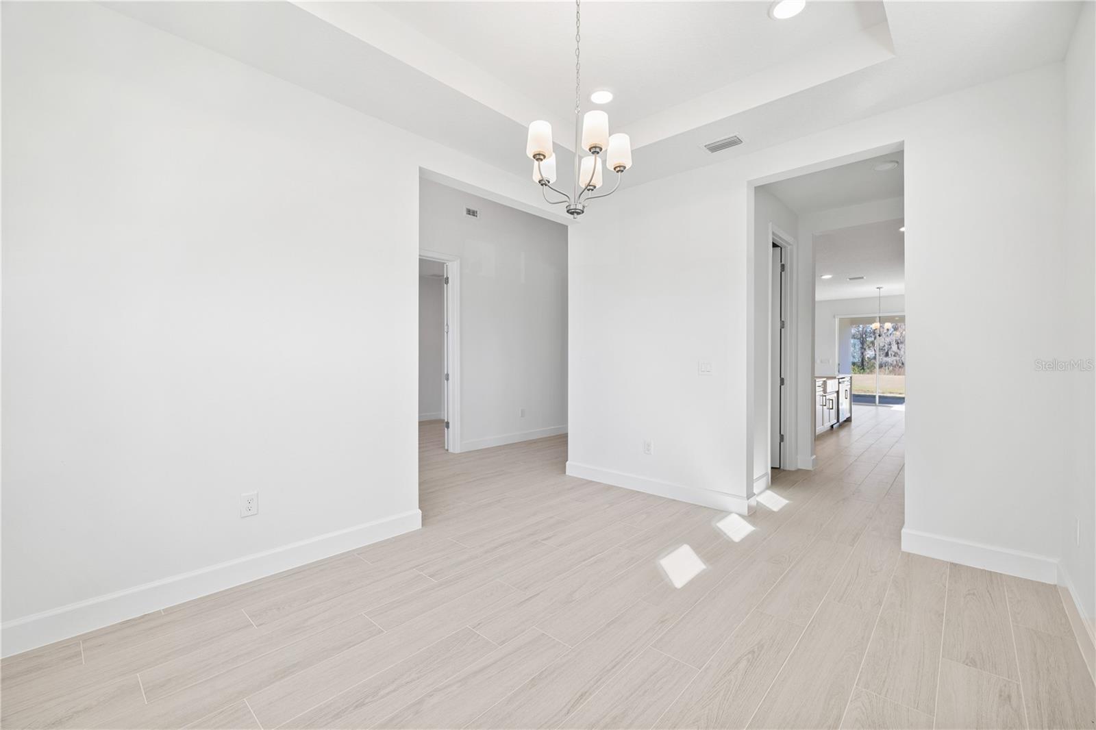 Image 9 of 77 For 16788 Muskgrass Drive