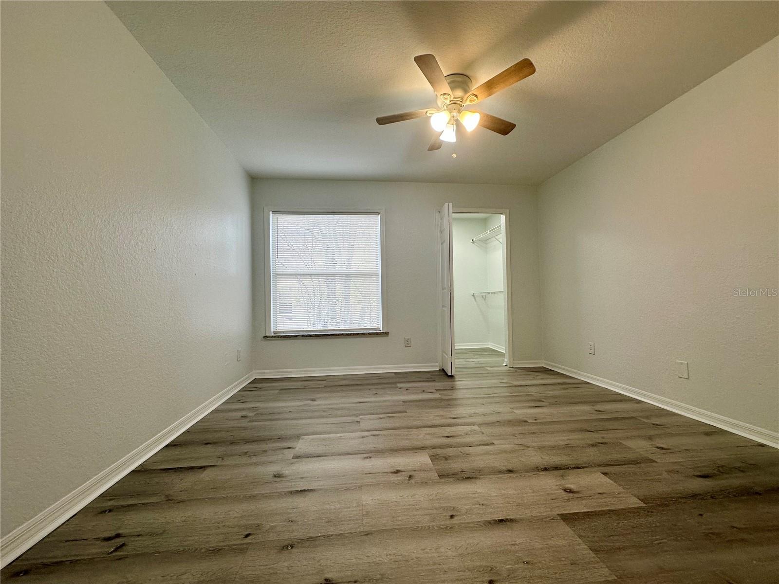 Image 15 of 32 For 7511 Seurat Street 10202