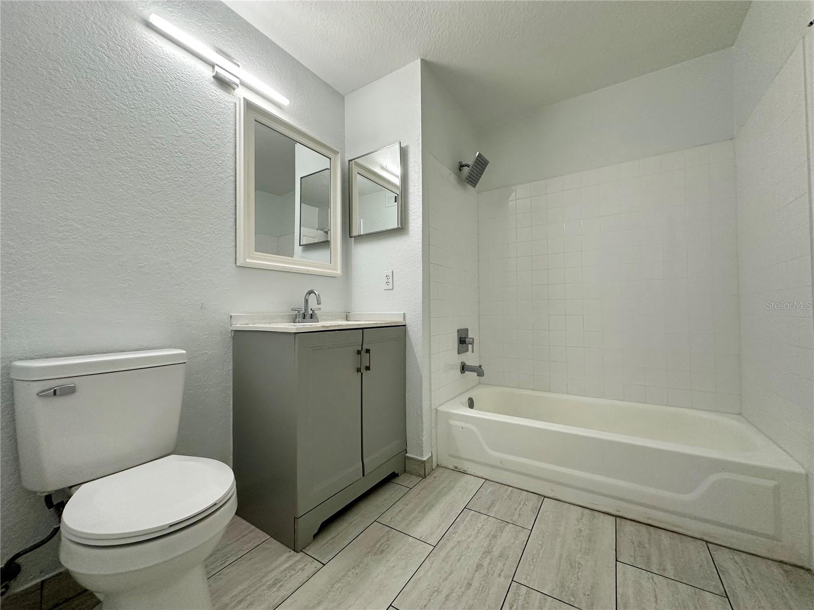 Image 17 of 32 For 7511 Seurat Street 10202