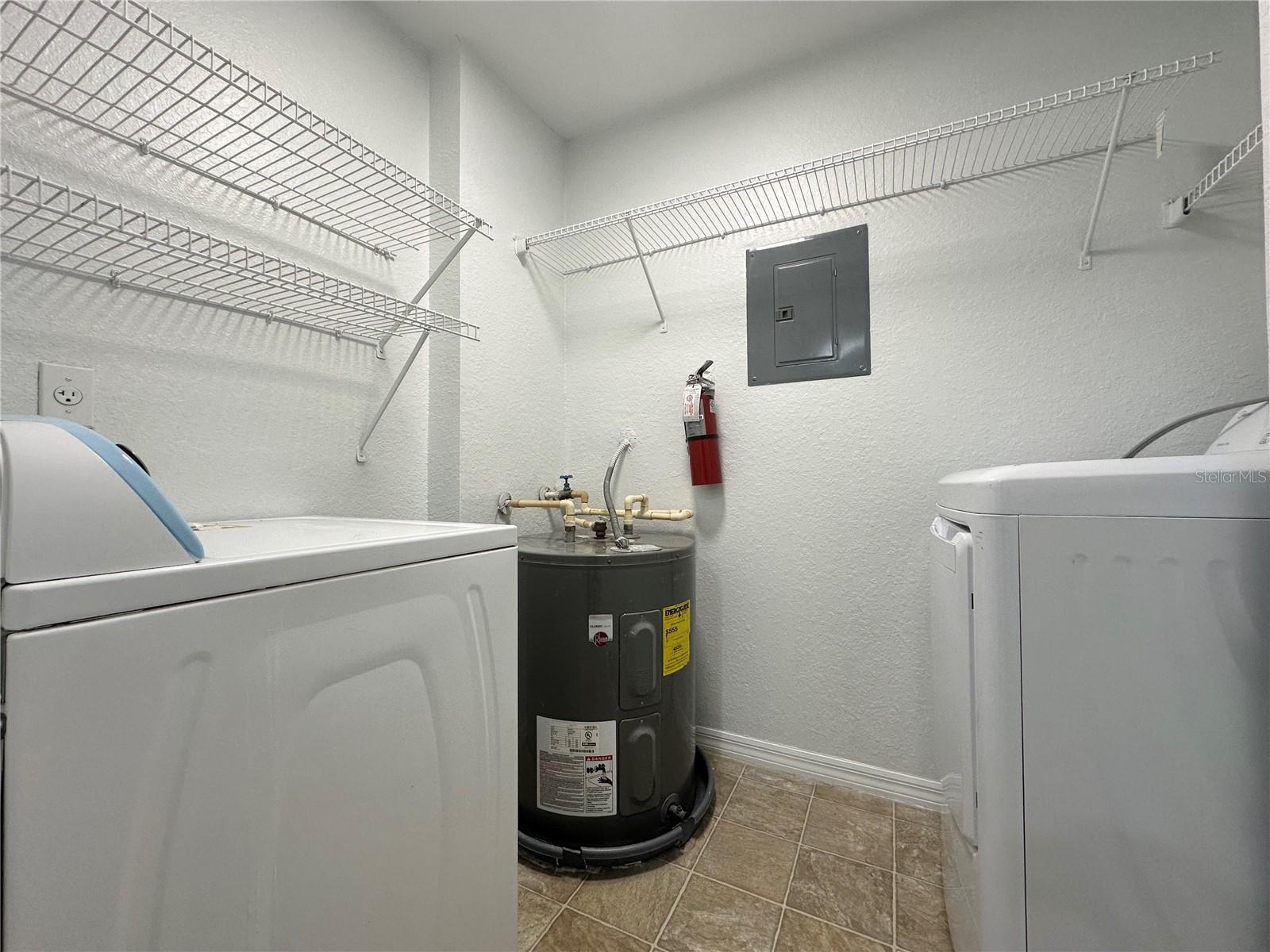 Image 19 of 32 For 7511 Seurat Street 10202