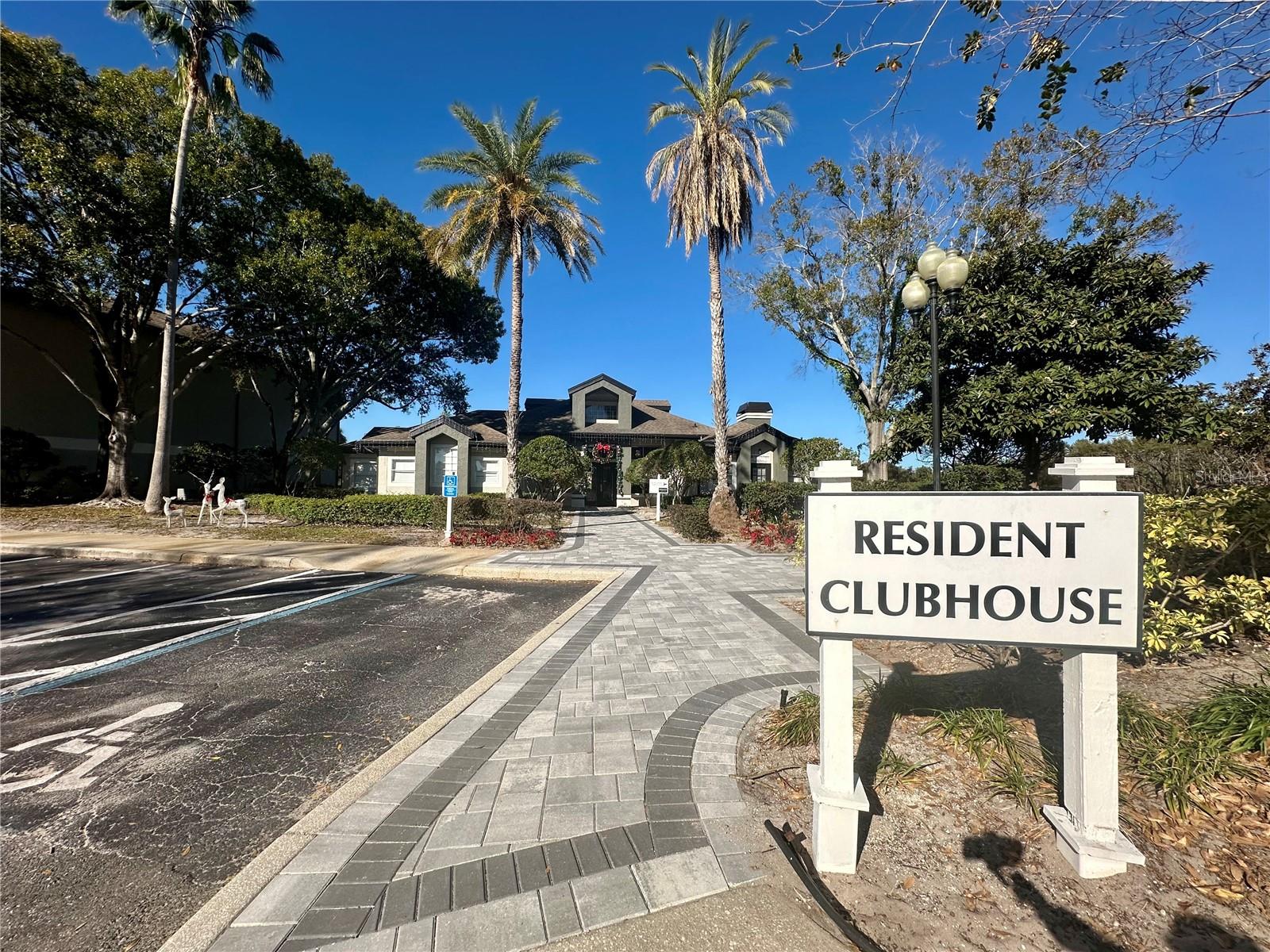 Image 20 of 32 For 7511 Seurat Street 10202