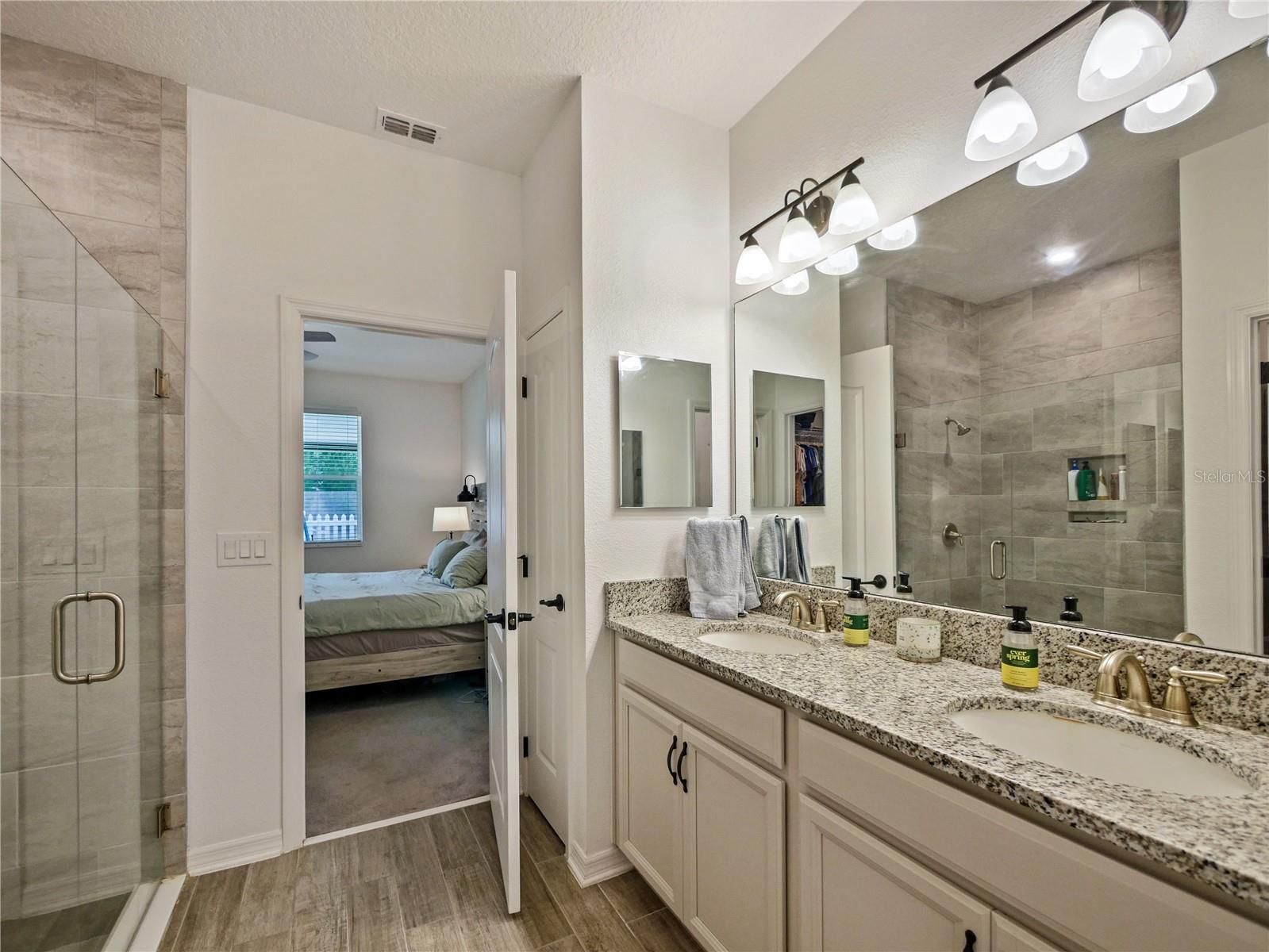 Image 15 of 22 For 8258 Bayliss Court