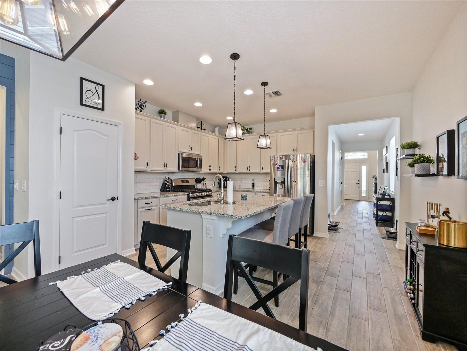 Image 8 of 22 For 8258 Bayliss Court