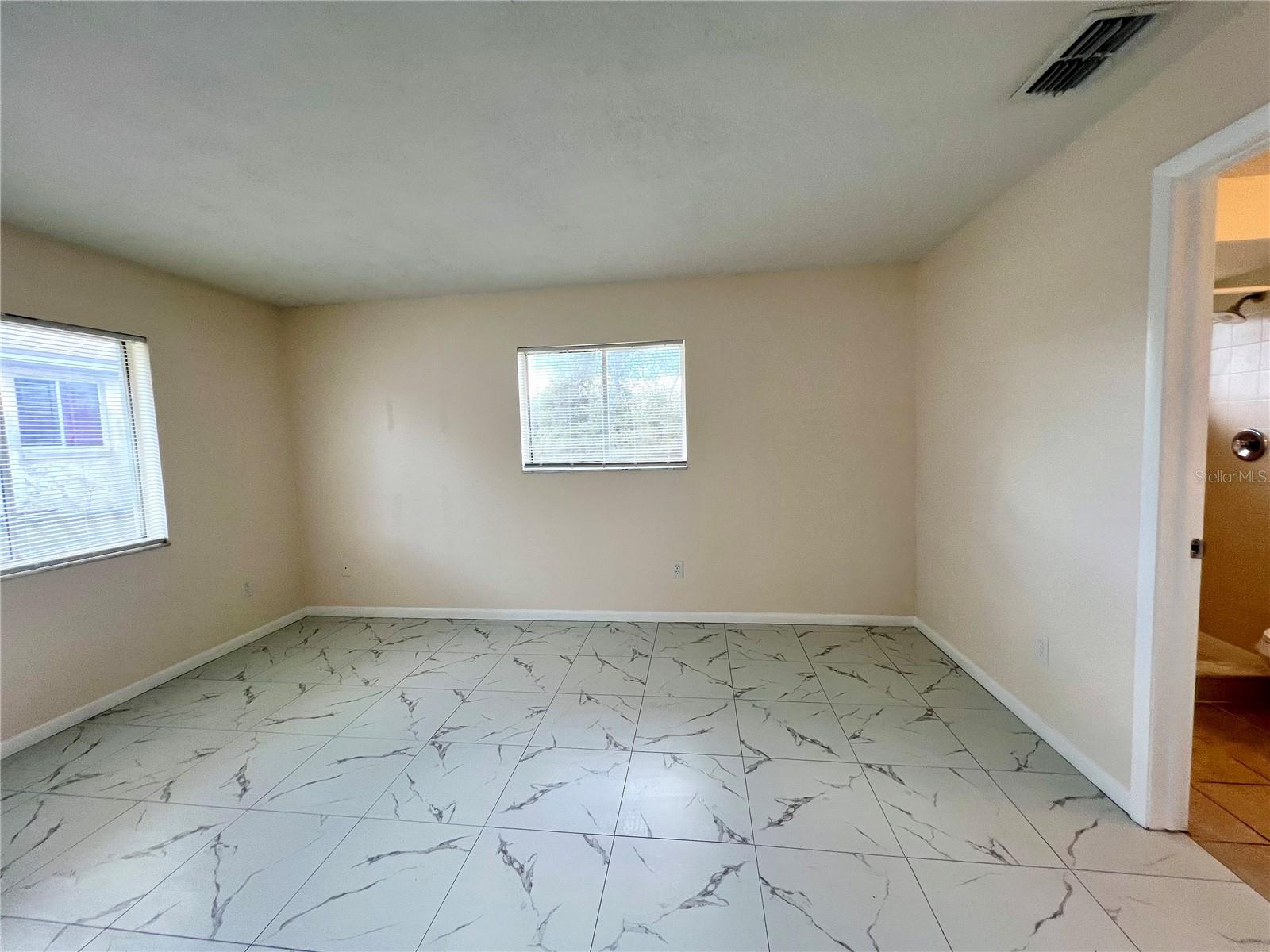 Image 16 of 22 For 2338 Fitzpatrick Terrace